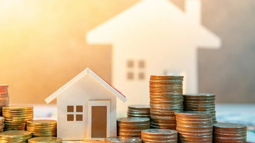 Building Wealth with Real Estate A Strategy for 2025 and the Future